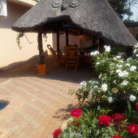 Tintech Bed & Breakfast Francistown Exterior foto