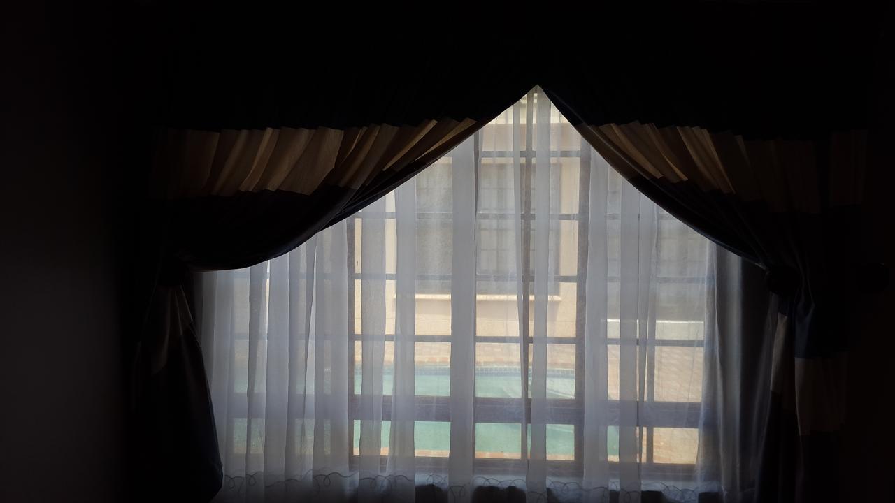 Tintech Bed & Breakfast Francistown Exterior foto